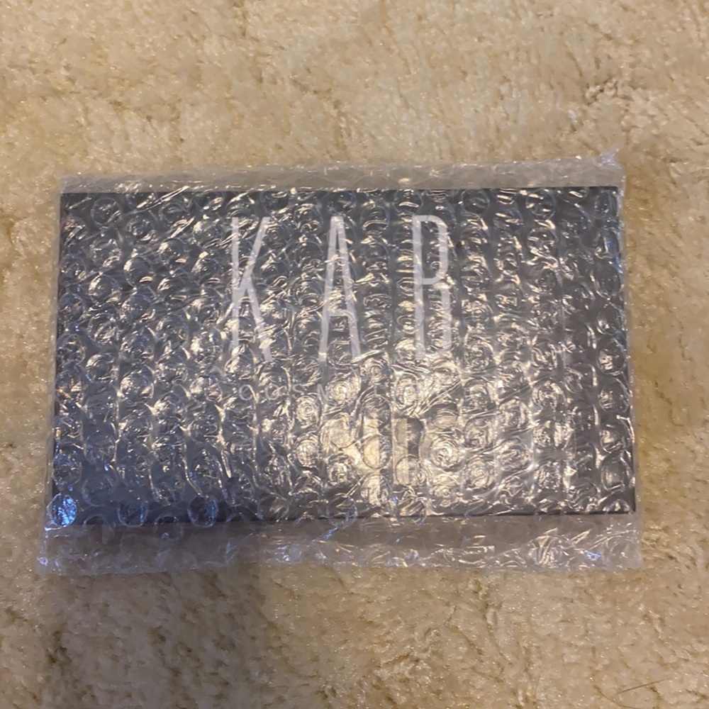 KAB cosmetics Day + Night Eyeshadow Palette